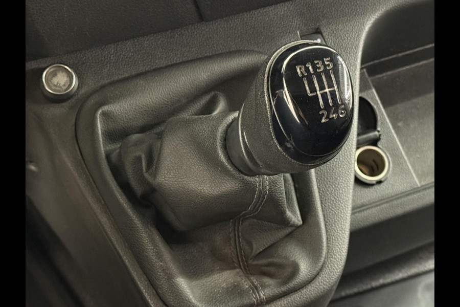 Renault Master 135pk L1H1 Navigatie Cruise control Trekhaak parkeersensoren Euro6