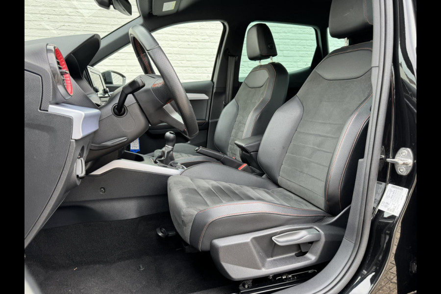 Seat Arona 1.0 TSI FR Business Connect Adaptive Cruise Climate control Full LED Apple Carplay Parkeersensor achter