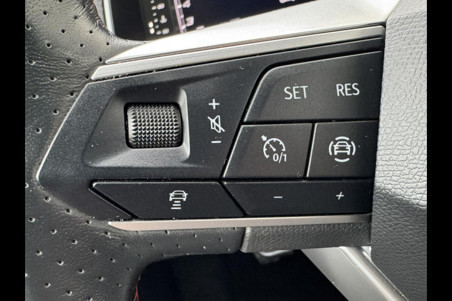 Seat Arona 1.0 TSI FR Business Connect Adaptive Cruise Climate control Full LED Apple Carplay Parkeersensor achter