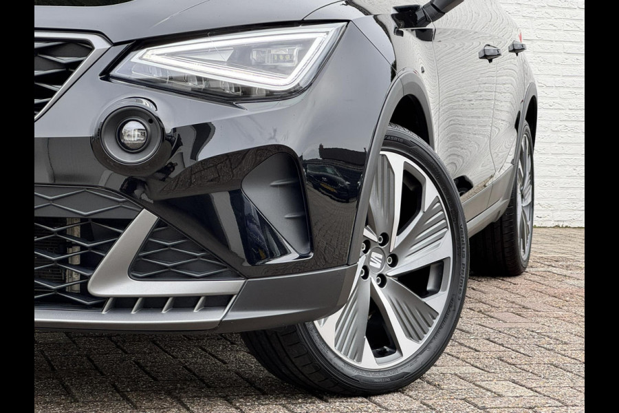 Seat Arona 1.0 TSI FR Business Connect Adaptive Cruise Climate control Full LED Apple Carplay Parkeersensor achter