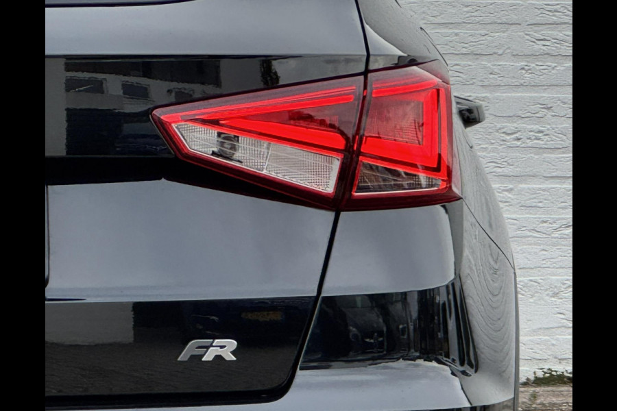 Seat Arona 1.0 TSI FR Business Connect Adaptive Cruise Climate control Full LED Apple Carplay Parkeersensor achter