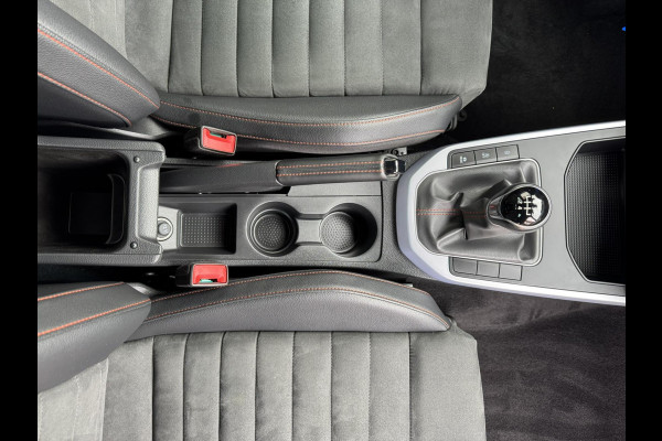 Seat Arona 1.0 TSI FR Business Connect Adaptive Cruise Climate control Full LED Apple Carplay Parkeersensor achter