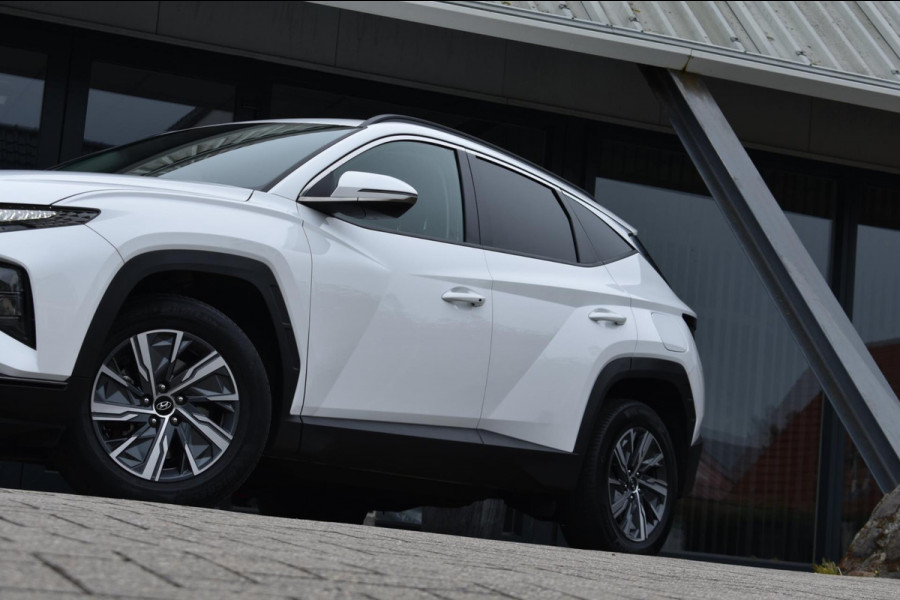 Hyundai Tucson 1.6 T-GDI HEV CAMERA | STOELVERWARMING | DEALER ONDERHOUDEN | APPLE CARPLAY | ANDROID AUTO | ADAPT. CRUISE CONTROLE Hyundai Tucson 1.6 T-GDI HEV CAMERA | STOELVERWARMING | DEALER ONDERHOUDEN | APPLE CARPLAY | ANDROID AUTO | ADAPT. CRUISE CONTROLE