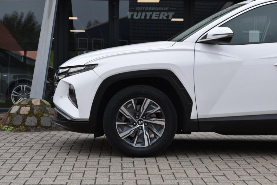 Hyundai Tucson 1.6 T-GDI HEV CAMERA | STOELVERWARMING | DEALER ONDERHOUDEN | APPLE CARPLAY | ANDROID AUTO | ADAPT. CRUISE CONTROLE Hyundai Tucson 1.6 T-GDI HEV CAMERA | STOELVERWARMING | DEALER ONDERHOUDEN | APPLE CARPLAY | ANDROID AUTO | ADAPT. CRUISE CONTROLE