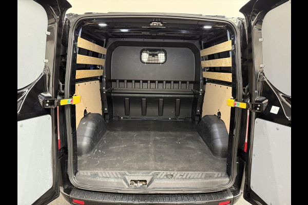 Ford Transit Custom 300 2.0 TDCI L2H1 Limited Dubbele cabine Navi Airco 2 Schuifdeuren Trekhaak PDC Camera Carplay DAB Ford Transit Custom 300 2.0 TDCI L2H1 Limited Dubbele cabine Navi Airco 2 Schuifdeuren Trekhaak PDC Camera Carplay DAB