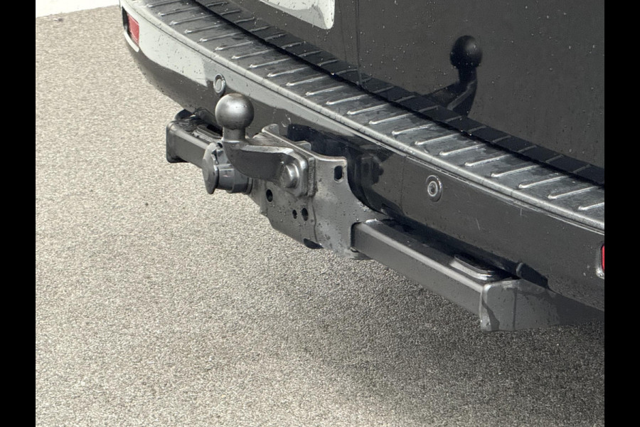 Ford Transit Custom 300 2.0 TDCI L2H1 Limited Dubbele cabine Navi Airco 2 Schuifdeuren Trekhaak PDC Camera Carplay DAB Ford Transit Custom 300 2.0 TDCI L2H1 Limited Dubbele cabine Navi Airco 2 Schuifdeuren Trekhaak PDC Camera Carplay DAB