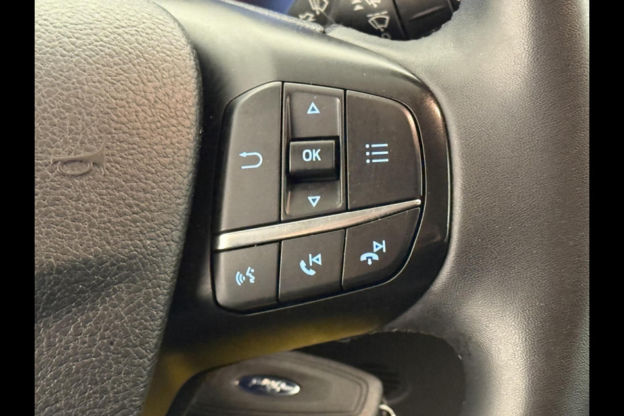 Ford Transit Custom 300 2.0 TDCI L2H1 Limited Dubbele cabine Navi Airco 2 Schuifdeuren Trekhaak PDC Camera Carplay DAB Ford Transit Custom 300 2.0 TDCI L2H1 Limited Dubbele cabine Navi Airco 2 Schuifdeuren Trekhaak PDC Camera Carplay DAB