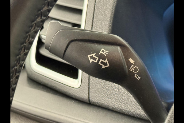 Ford Transit Custom 300 2.0 TDCI L2H1 Limited Dubbele cabine Navi Airco 2 Schuifdeuren Trekhaak PDC Camera Carplay DAB Ford Transit Custom 300 2.0 TDCI L2H1 Limited Dubbele cabine Navi Airco 2 Schuifdeuren Trekhaak PDC Camera Carplay DAB