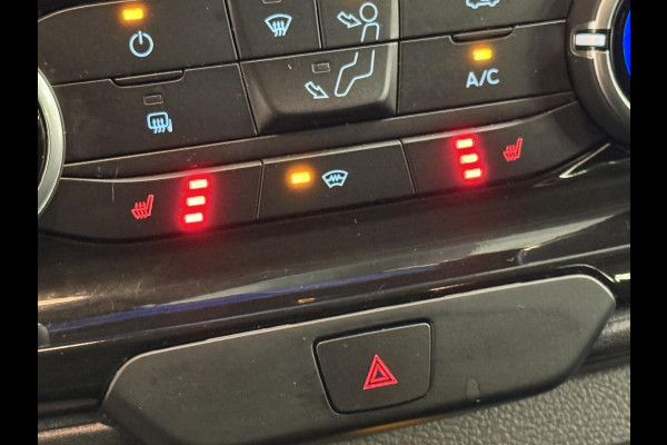 Ford Transit Custom 300 2.0 TDCI L2H1 Limited Dubbele cabine Navi Airco 2 Schuifdeuren Trekhaak PDC Camera Carplay DAB Ford Transit Custom 300 2.0 TDCI L2H1 Limited Dubbele cabine Navi Airco 2 Schuifdeuren Trekhaak PDC Camera Carplay DAB