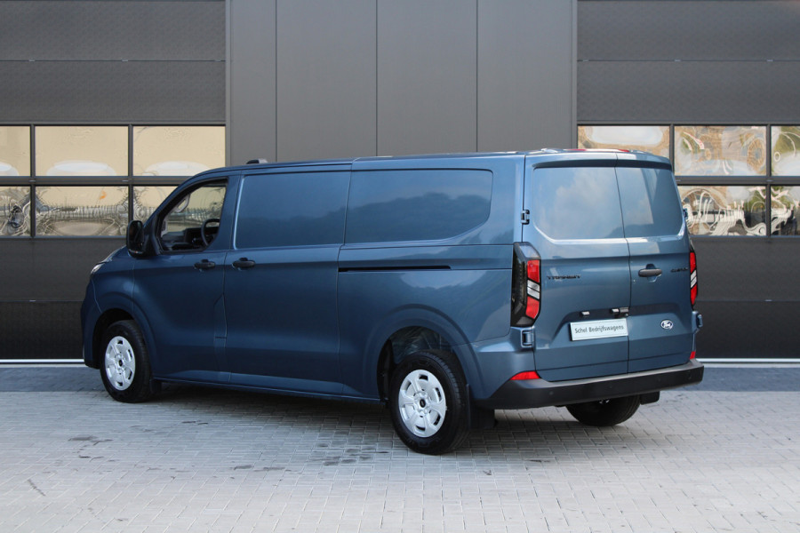 Ford Transit Custom 320 2.0 TDCI L2H1 Trend 136pk - 2x Schuifdeur - Carplay - Android - Camera - Trekhaak - Stoelverwarming -70l tank - Rijklaar