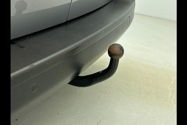 Peugeot Expert 1.5 BlueHDI 100 Standard Premium Airco Cruise Control Trekhaak 2-zits Peugeot Expert 1.5 BlueHDI 100 Standard Premium Airco Cruise Control Trekhaak 2-zits