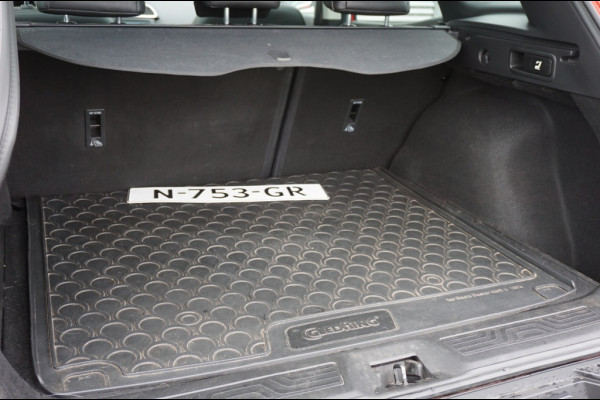 Renault Kadjar 140PK Limited CAMERA | TREKHAAK | KEYLESS | STOELVERW. | PANO!