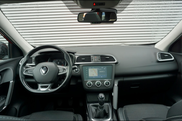 Renault Kadjar 140PK Limited CAMERA | TREKHAAK | KEYLESS | STOELVERW. | PANO!