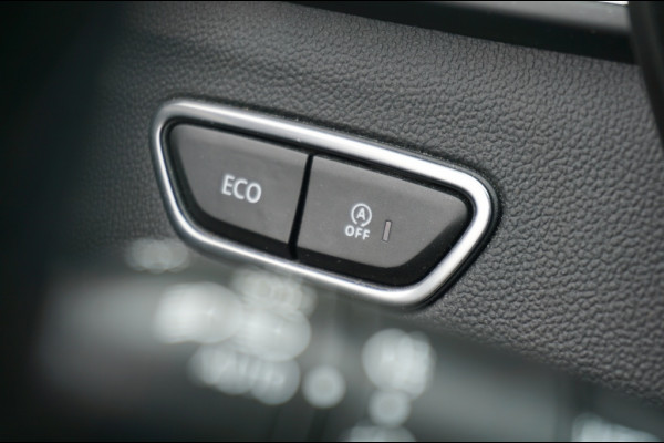 Renault Kadjar 140PK Limited CAMERA | TREKHAAK | KEYLESS | STOELVERW. | PANO!