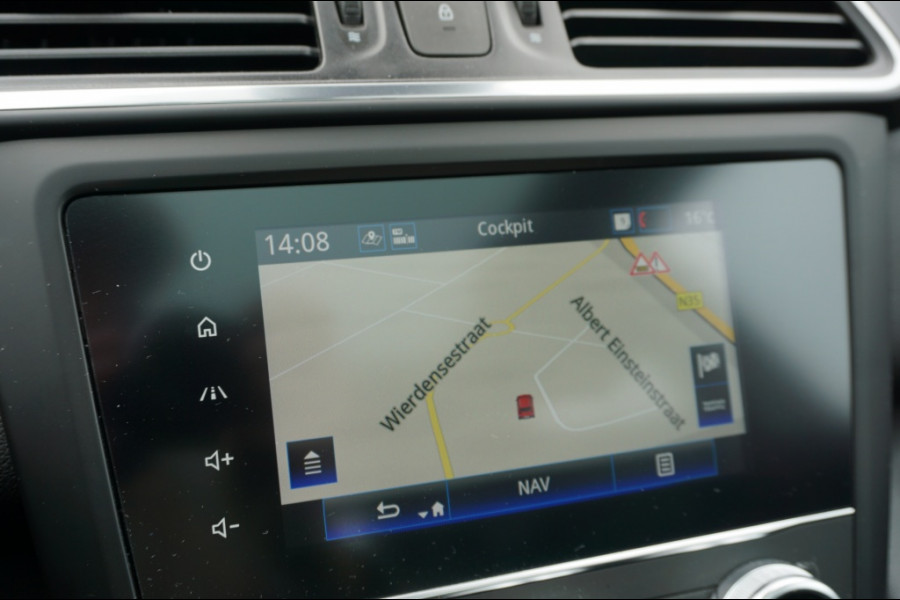 Renault Kadjar 140PK Limited CAMERA | TREKHAAK | KEYLESS | STOELVERW. | PANO!