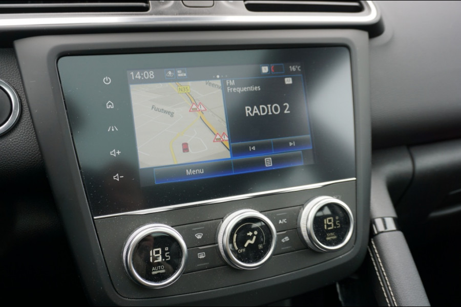 Renault Kadjar 140PK Limited CAMERA | TREKHAAK | KEYLESS | STOELVERW. | PANO!