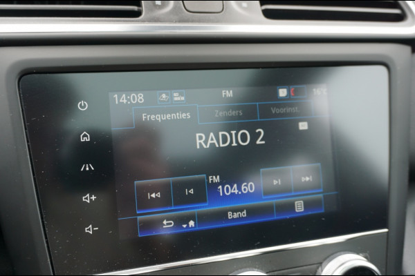 Renault Kadjar 140PK Limited CAMERA | TREKHAAK | KEYLESS | STOELVERW. | PANO!