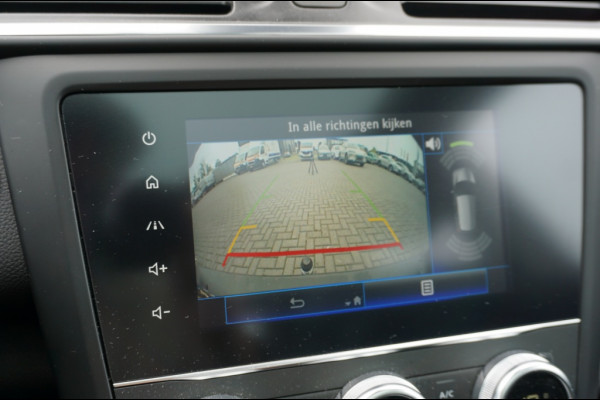 Renault Kadjar 140PK Limited CAMERA | TREKHAAK | KEYLESS | STOELVERW. | PANO!