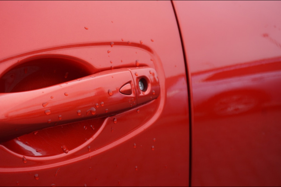 Renault Kadjar 140PK Limited CAMERA | TREKHAAK | KEYLESS | STOELVERW. | PANO!