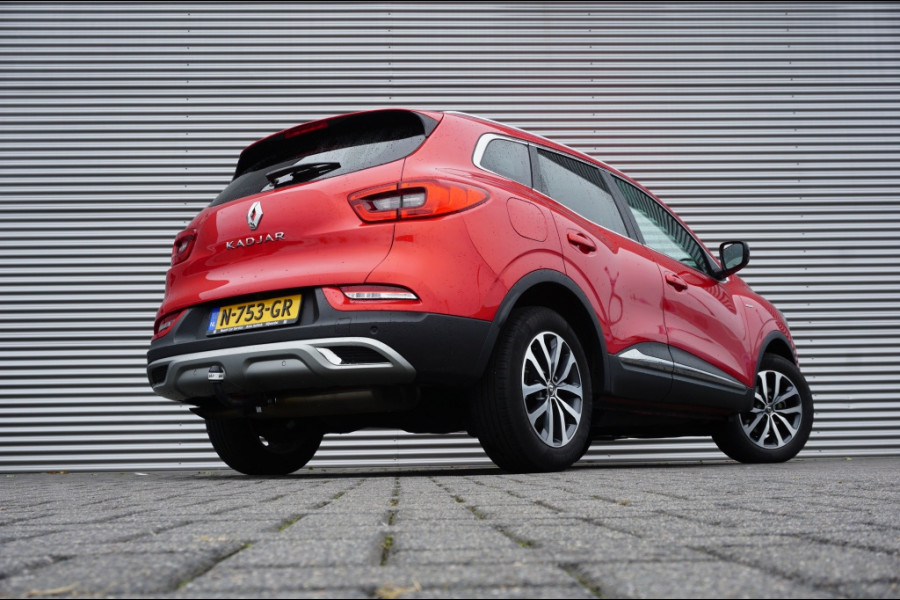 Renault Kadjar 140PK Limited CAMERA | TREKHAAK | KEYLESS | STOELVERW. | PANO!