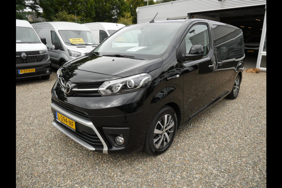 Toyota PROACE Electric Verso Medium, Extra Range, 100KW, Executive