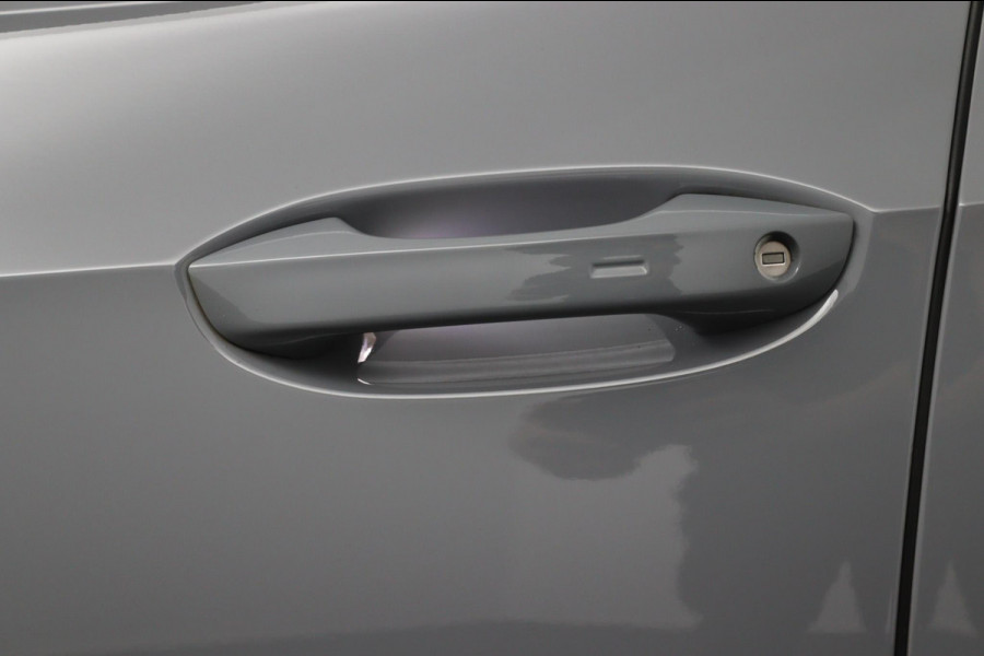 Volkswagen Golf GTI*PANO*LEDER*STOEL VENT.*H/K*ELEK.HAAK*ACC*CAM* Volkswagen Golf GTI*PANO*LEDER*STOEL VENT.*H/K*ELEK.HAAK*ACC*CAM*