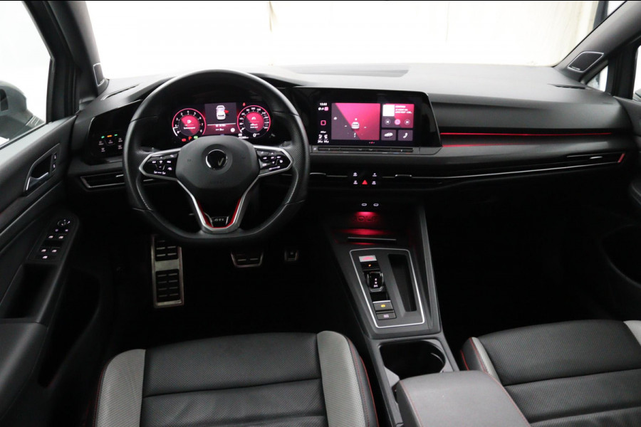 Volkswagen Golf GTI*PANO*LEDER*STOEL VENT.*H/K*ELEK.HAAK*ACC*CAM* Volkswagen Golf GTI*PANO*LEDER*STOEL VENT.*H/K*ELEK.HAAK*ACC*CAM*