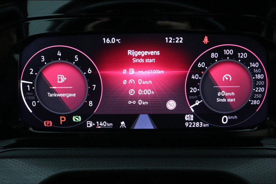 Volkswagen Golf GTI*PANO*LEDER*STOEL VENT.*H/K*ELEK.HAAK*ACC*CAM* Volkswagen Golf GTI*PANO*LEDER*STOEL VENT.*H/K*ELEK.HAAK*ACC*CAM*