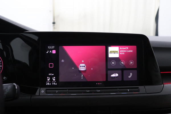 Volkswagen Golf GTI*PANO*LEDER*STOEL VENT.*H/K*ELEK.HAAK*ACC*CAM* Volkswagen Golf GTI*PANO*LEDER*STOEL VENT.*H/K*ELEK.HAAK*ACC*CAM*