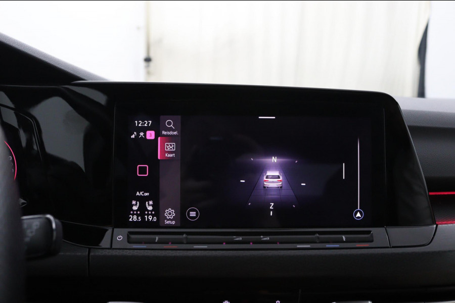 Volkswagen Golf GTI*PANO*LEDER*STOEL VENT.*H/K*ELEK.HAAK*ACC*CAM* Volkswagen Golf GTI*PANO*LEDER*STOEL VENT.*H/K*ELEK.HAAK*ACC*CAM*