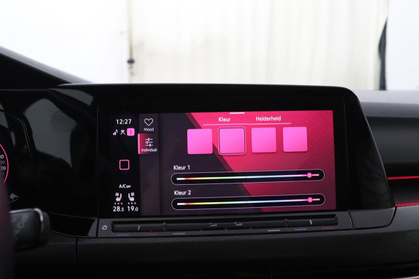 Volkswagen Golf GTI*PANO*LEDER*STOEL VENT.*H/K*ELEK.HAAK*ACC*CAM* Volkswagen Golf GTI*PANO*LEDER*STOEL VENT.*H/K*ELEK.HAAK*ACC*CAM*