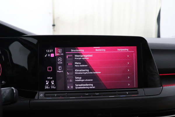 Volkswagen Golf GTI*PANO*LEDER*STOEL VENT.*H/K*ELEK.HAAK*ACC*CAM* Volkswagen Golf GTI*PANO*LEDER*STOEL VENT.*H/K*ELEK.HAAK*ACC*CAM*