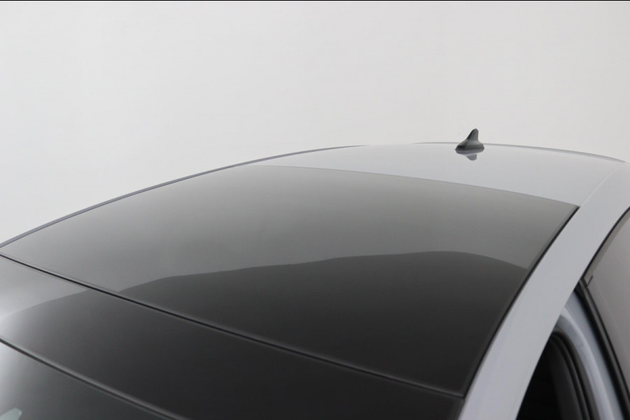 Volkswagen Golf GTI*PANO*LEDER*STOEL VENT.*H/K*ELEK.HAAK*ACC*CAM* Volkswagen Golf GTI*PANO*LEDER*STOEL VENT.*H/K*ELEK.HAAK*ACC*CAM*