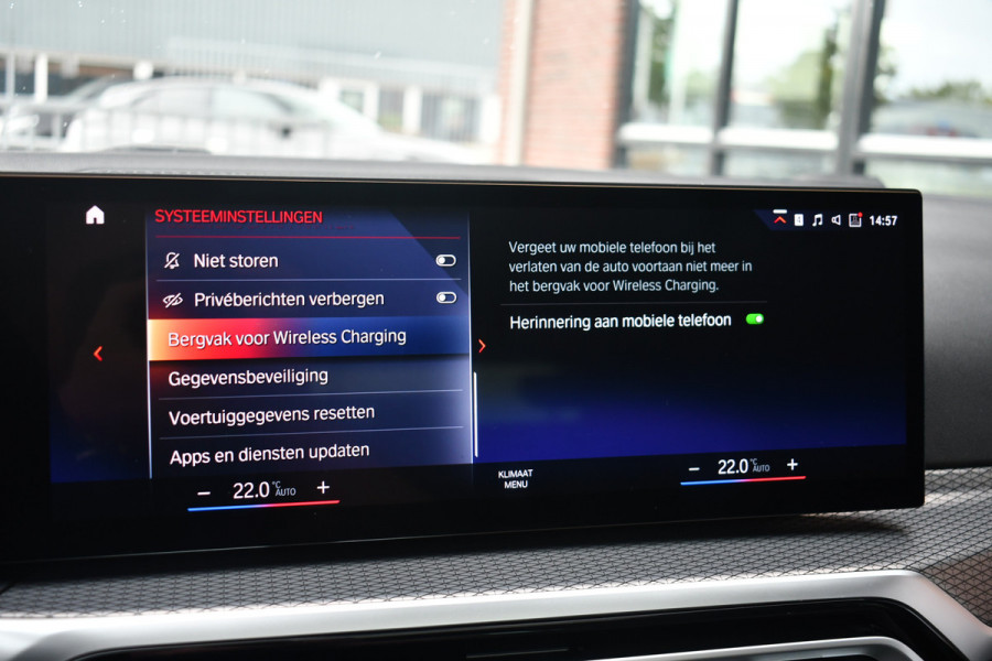 BMW 3 Serie Touring 330e xDrive M-Sport Pro LCI Dravitgrau Pano HUD el-zetels 19inch