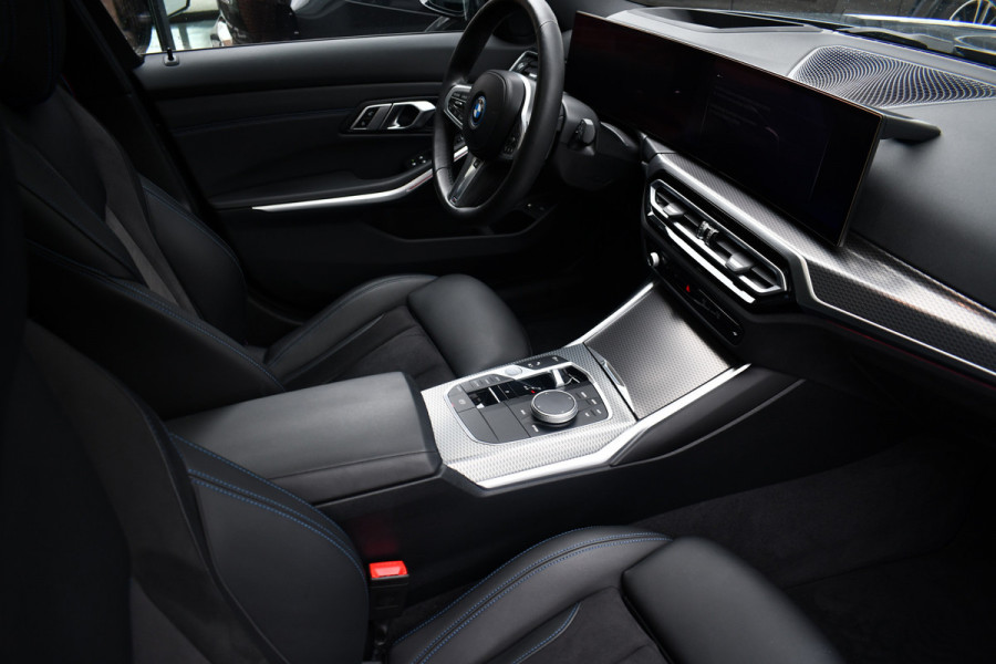 BMW 3 Serie Touring 330e xDrive M-Sport Pro LCI Dravitgrau Pano HUD el-zetels 19inch