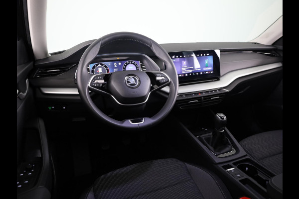 Škoda Octavia Combi 1.5 TSI Edition 115 pk | Verlengde garantie | Navigatie via App | Parkeersensoren | Apple Carplay/Android Auto | LED koplampen | Stoelverwarming |
