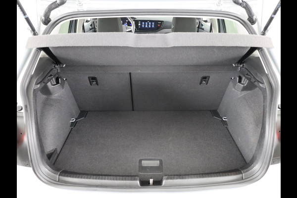 Volkswagen Polo 1.0 TSI Life Edition 95 pk Automaat (DSG) | Verlengde garantie | Navigatie via App | Parkeersensoren achter | Achteruitrijcamera | Adaptieve cruise control |