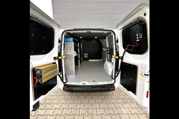 Ford Transit Custom 2.0 TDCI L1 zonnepanelen,omvormer,inrichting