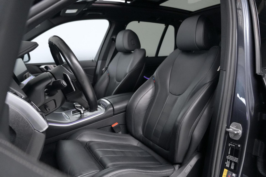 BMW X5 xDrive45e M Sport High Executive 395 PK | Pano-dak | CarPlay | ACC | HUD | Camera | Trekhaak | Memory | Led | Luchtvering | Deal