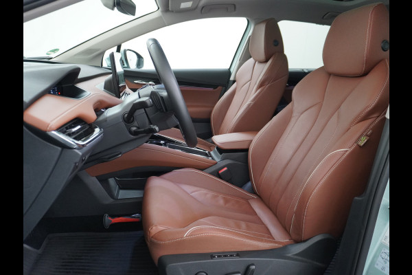 Škoda ENYAQ iV 80 Trekhaak Leder Panoramadak Memory Camera Adap.Cruise Warmtepomp Navi Ecc Apple Carplay Android Auto Lmv 21" 1e Eigenaar Nieuwprijs €59.095! 1.000KG Trekgewicht