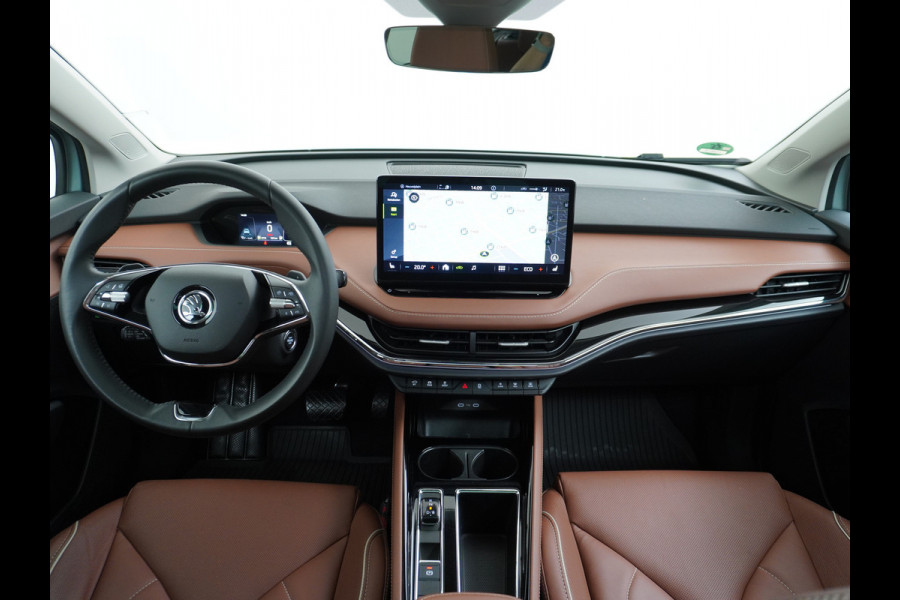 Škoda ENYAQ iV 80 Trekhaak Leder Panoramadak Memory Camera Adap.Cruise Warmtepomp Navi Ecc Apple Carplay Android Auto Lmv 21" 1e Eigenaar Nieuwprijs €59.095! 1.000KG Trekgewicht