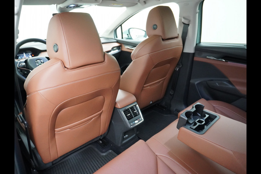 Škoda ENYAQ iV 80 Trekhaak Leder Panoramadak Memory Camera Adap.Cruise Warmtepomp Navi Ecc Apple Carplay Android Auto Lmv 21" 1e Eigenaar Nieuwprijs €59.095! 1.000KG Trekgewicht