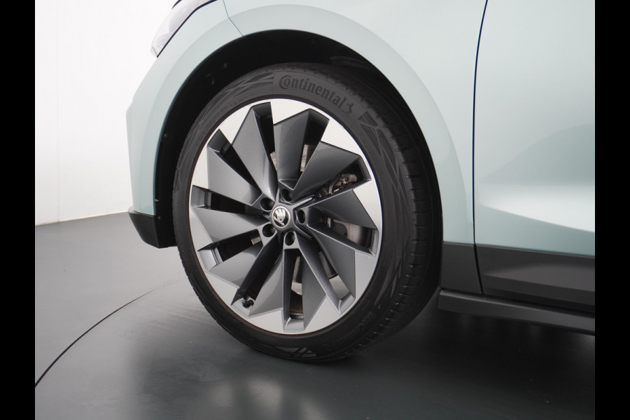 Škoda ENYAQ iV 80 Trekhaak Leder Panoramadak Memory Camera Adap.Cruise Warmtepomp Navi Ecc Apple Carplay Android Auto Lmv 21" 1e Eigenaar Nieuwprijs €59.095! 1.000KG Trekgewicht