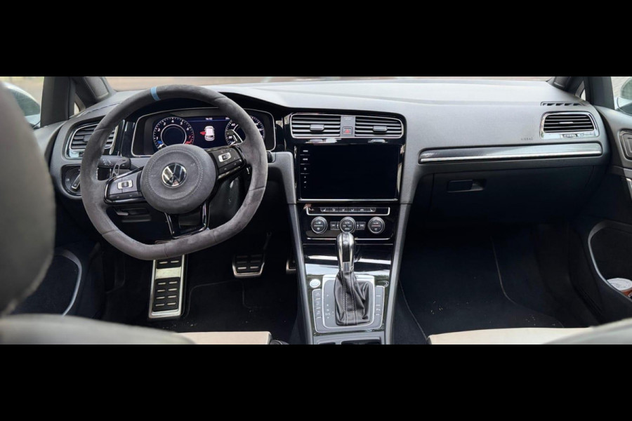 Volkswagen Golf 2.0 TSI 4Motion R Pano/ Full