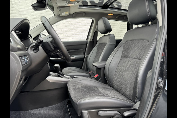 Suzuki Vitara 1.5 Hybrid Style Adaptive cruise Climate control Full LED Panoramadak Achteruitrijcamera Apple / Android