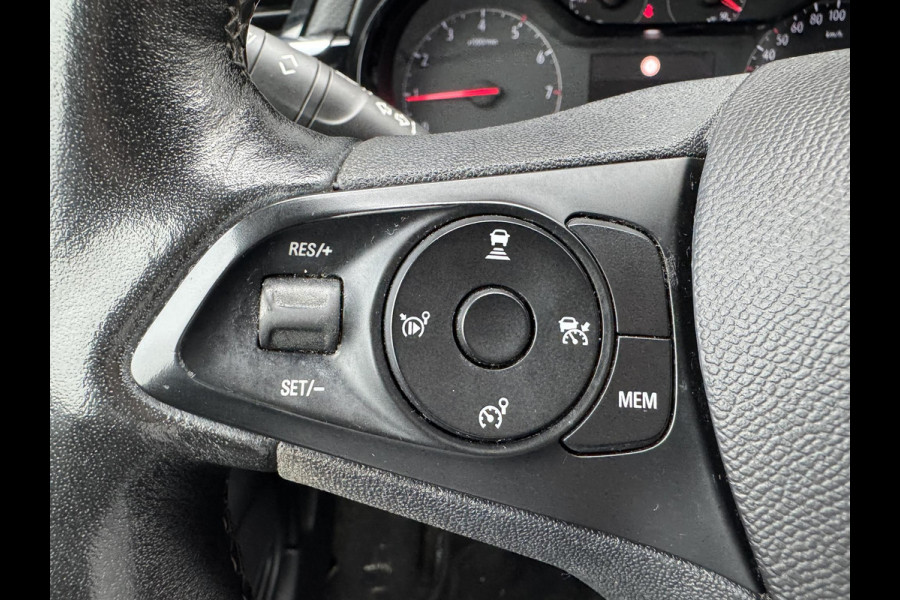 Opel Corsa 1.2 Elegance | Adaptive Cruise Control | Camera | Lane Assist | Carplay | Privacy Glass | Lichtmetalen Velgen |