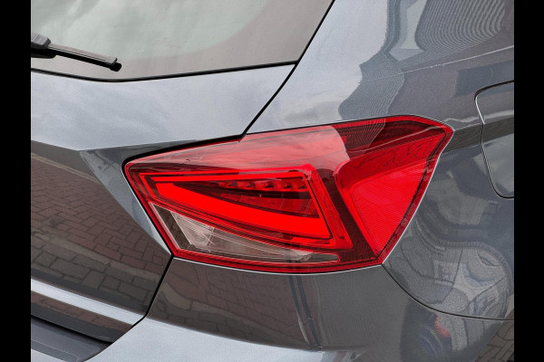 Seat Ibiza 1.0 TSI LED Pano Camera Navi Carplay Stoelvw PDC