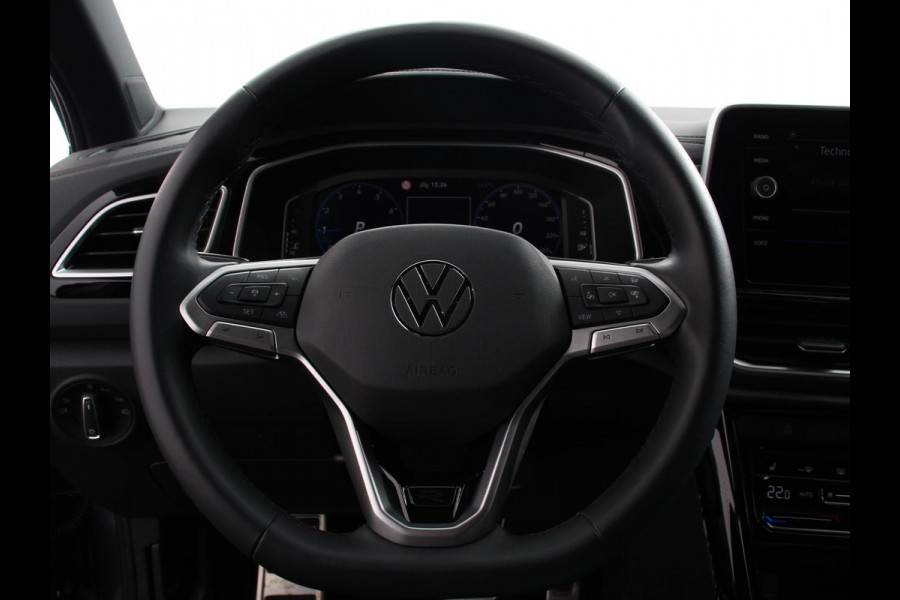 Volkswagen T-Roc 1.5 TSI 150pk DSG R-Line | Navigatie | Apple Carplay/Android Auto | Parkeersensoren | Camera | Adaptive Cruise Control | Elektrische achterklep | Stoel- en stuurverwarming | Climate Control | Ledverlichting | Virtual Cockpit Volkswagen T-Roc 1.5 TSI 150pk DSG R-Line | Navigatie | Apple Carplay/Android Auto | Parkeersensoren | Camera | Adaptive Cruise Control | Elektrische achterklep | Stoel- en stuurverwarming | Climate Control | Ledverlichting | Virtual Cockpit