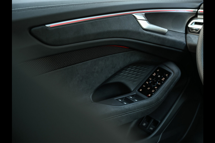 Audi A6 Avant 2.0 E-HYBRID QUATTRO S EDITION COMPETITION 270KW | 3X S-LINE | PANORAMADAK | MEMORY SEATS | S-SEATS | ADAPTIVE CRUISE | B& Audi A6 Avant 2.0 E-HYBRID QUATTRO S EDITION COMPETITION 270KW | 3X S-LINE | PANORAMADAK | MEMORY SEATS | S-SEATS | ADAPTIVE CRUISE | B&