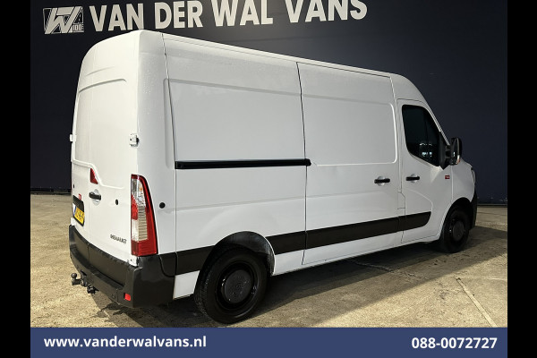 Renault Master 2.3 dCi 135pk L2H2 Euro6 Airco | Camera | Navigatie | Cruisecontrol | 2500kg Trekhaak | Bijrijdersbank,  Parkeersensoren Renault Master 2.3 dCi 135pk L2H2 Euro6 Airco | Camera | Navigatie | Cruisecontrol | 2500kg Trekhaak | Bijrijdersbank,  Parkeersensoren